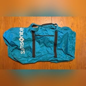Oversized Samsonite duffel bag